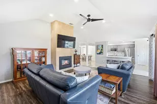 624 Phillips Dr, Coppell, TX 75019 - Photo 8