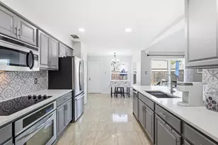 624 Phillips Dr, Coppell, TX 75019 - Photo 12