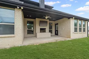 12633 Drexler Pl, Benbrook, TX 76126 - Photo 38