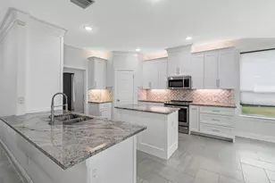 12633 Drexler Pl, Benbrook, TX 76126 - Photo 10