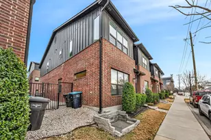 2825 Stanley Ave, Fort Worth, TX 76110 - Photo 4