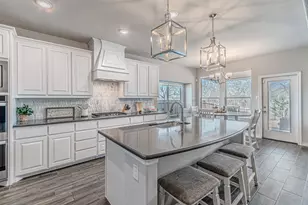 1205 Palo Duro Ct, Burleson, TX 76028 - Photo 6