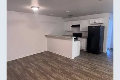 2905 Clarksville Street #109, Paris, TX 75460 - Photo 4