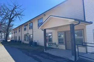 2905 Clarksville St, Paris, TX 75460 - Photo 1