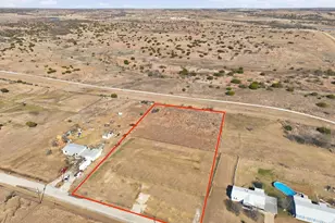 401 E Sunchase Dr, Granbury, TX 76049 - Photo 1