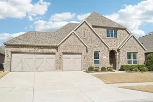 813 Boardwalk Wy, Aubrey, TX 76227 - Photo 6