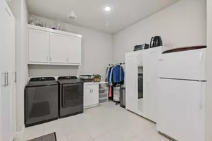 813 Boardwalk Wy, Little Elm, TX 76227 - Photo 24