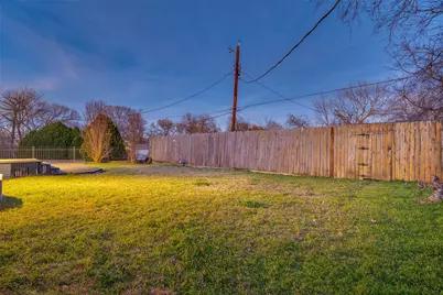 2406 Ridgecrest Drive, Garland, TX 75041 - Photo 26