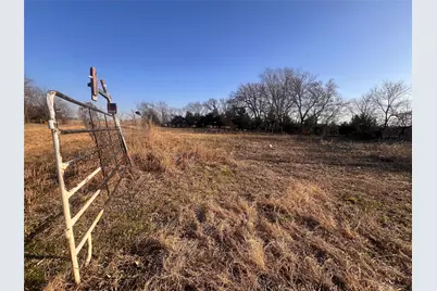 3915 Fm 815, Trenton, TX 75490 - Photo 2