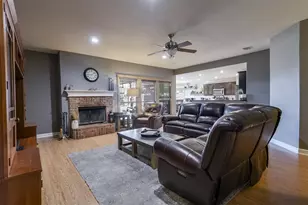 326 Sagebrush Ln, Waxahachie, TX 75165 - Photo 6