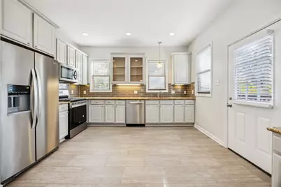 2110 Washington Avenue, Fort Worth, TX 76110 - Photo 10