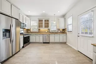 2110 Washington Ave, Fort Worth, TX 76110 - Photo 10