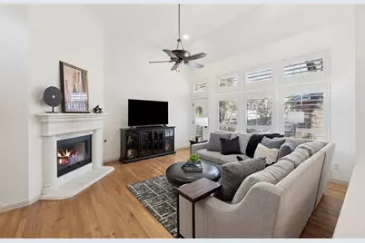 3801 Fairfax Drive, Bedford, TX 76021 - Photo 10