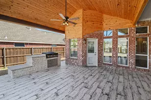 3600 Gallop Ct, Flower Mound, TX 75028 - Photo 34