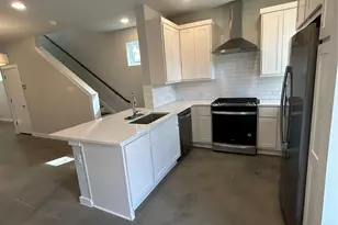 1293 Clifftop Ln, Dallas, TX 75208 - Photo 10