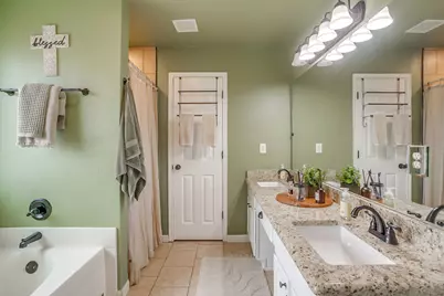 951 Naomi Court, Burleson, TX 76028 - Photo 22