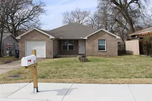 421 Myers Cir, Dallas, TX 75217 - Photo 2