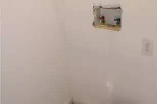 421 Myers Cir, Dallas, TX 75217 - Photo 18