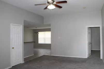 421 Myers Circle, Dallas, TX 75217 - Photo 4