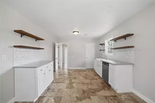 404 S 4th St, Crandall, TX 75114 - Photo 14