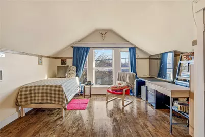 818 W Richmond Avenue, Fort Worth, TX 76110 - Photo 18