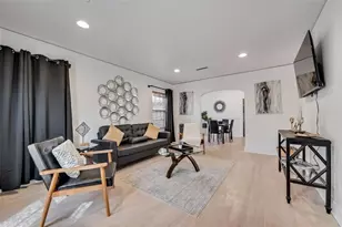 2707 Burlington Blvd, Dallas, TX 75211 - Photo 2