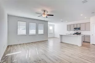 1513 Fallingwater Trail, Fort Worth, TX 76052 - Photo 2