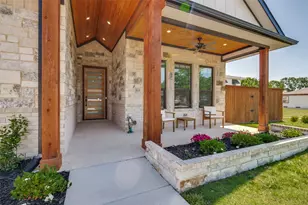 113 Odell St, Hutchins, TX 75141 - Photo 2