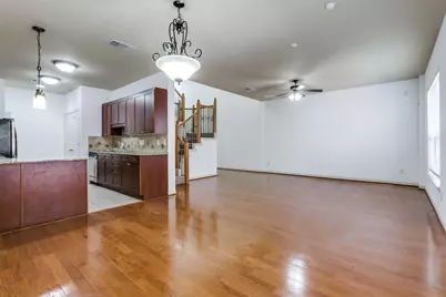 341 Metropolitan Drive, Plano, TX 75023 - Photo 8