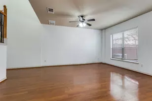 341 Metropolitan Dr, Plano, TX 75023 - Photo 14