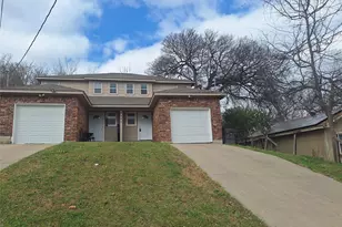 2621 Lee Ave, Fort Worth, TX 76164 - Photo 1
