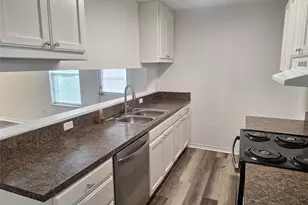 2621 Lee Ave, Fort Worth, TX 76164 - Photo 6