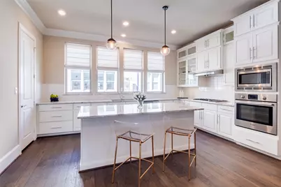 2827 Shelby Avenue, Dallas, TX 75219 - Photo 14