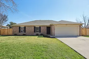 7020 Green Ridge Trail, North Richland Hills, TX 76182 - Photo 1