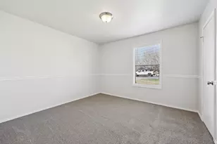 7020 Green Ridge Trail, North Richland Hills, TX 76182 - Photo 16