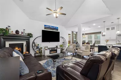 1330 Viridian Park Lane, Arlington, TX 76005 - Photo 10