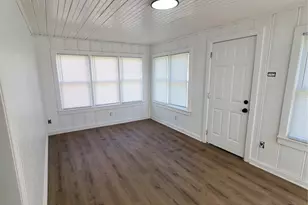 516 W Beach St, Fort Worth, TX 76111 - Photo 16