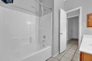 2936 Prairie Oak Blvd, Grand Prairie, TX 75052 - Photo 12