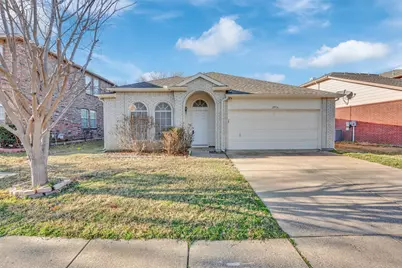 2936 Prairie Oak Boulevard, Grand Prairie, TX 75052 - Photo 1
