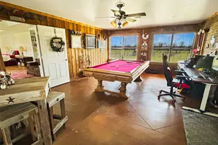 903 N Hoover Ave, Cameron, TX 76520 - Photo 10