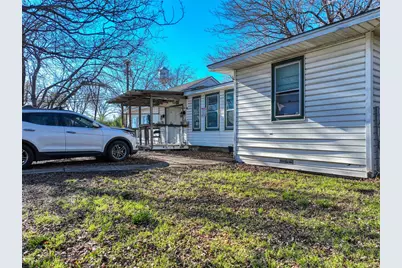 305 E Belt Line Road, Wilmer, TX 75172 - Photo 8