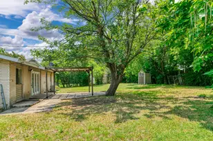 3230 Ridgeview Cir, Irving, TX 75062 - Photo 20