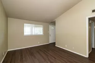 3230 Ridgeview Cir, Irving, TX 75062 - Photo 4