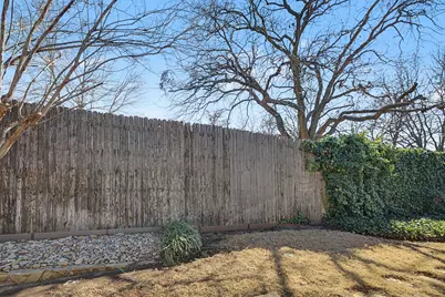 1016 Dawn Court, Granbury, TX 76048 - Photo 20