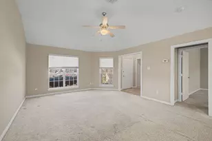 1016 Dawn Ct, Granbury, TX 76048 - Photo 6