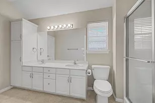 1016 Dawn Ct, Granbury, TX 76048 - Photo 14