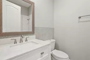 933 W Eighth St, Dallas, TX 75208 - Photo 12