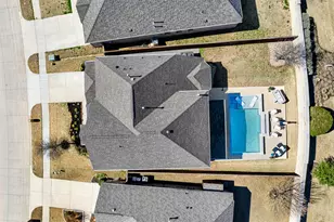 309 Green Valley Dr, McKinney, TX 75071 - Photo 38