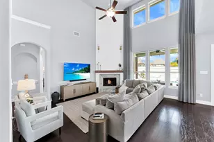 309 Green Valley Dr, McKinney, TX 75071 - Photo 4