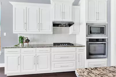 309 Green Valley Drive, McKinney, TX 75071 - Photo 14